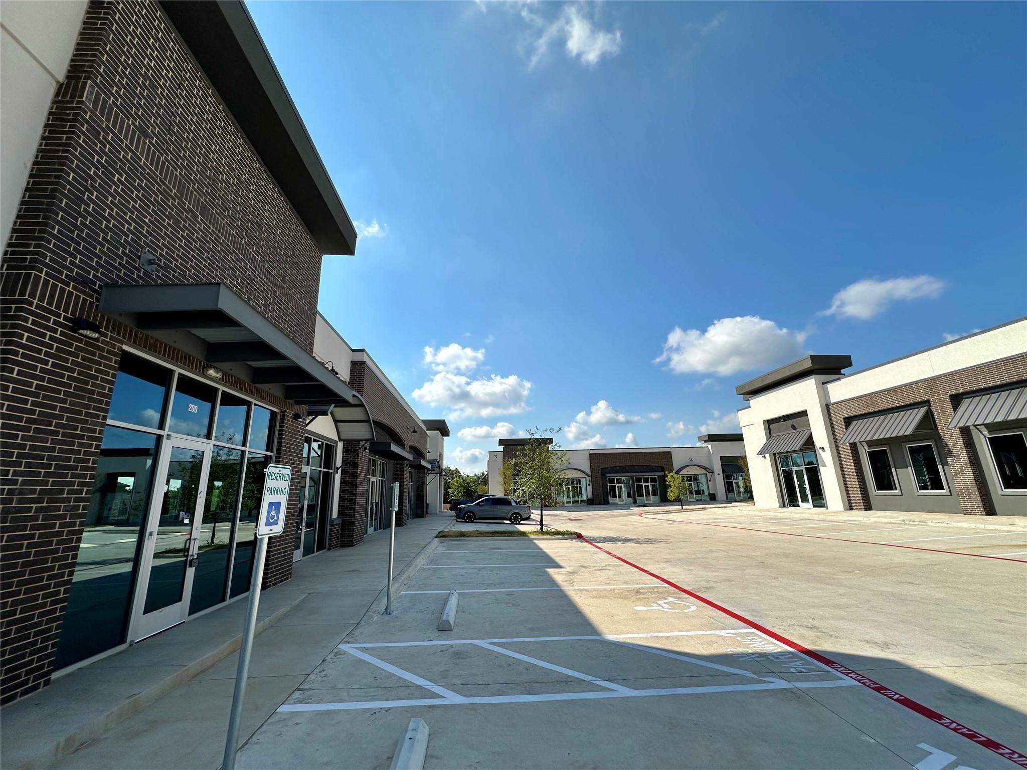 610 Brashear Lane # 200