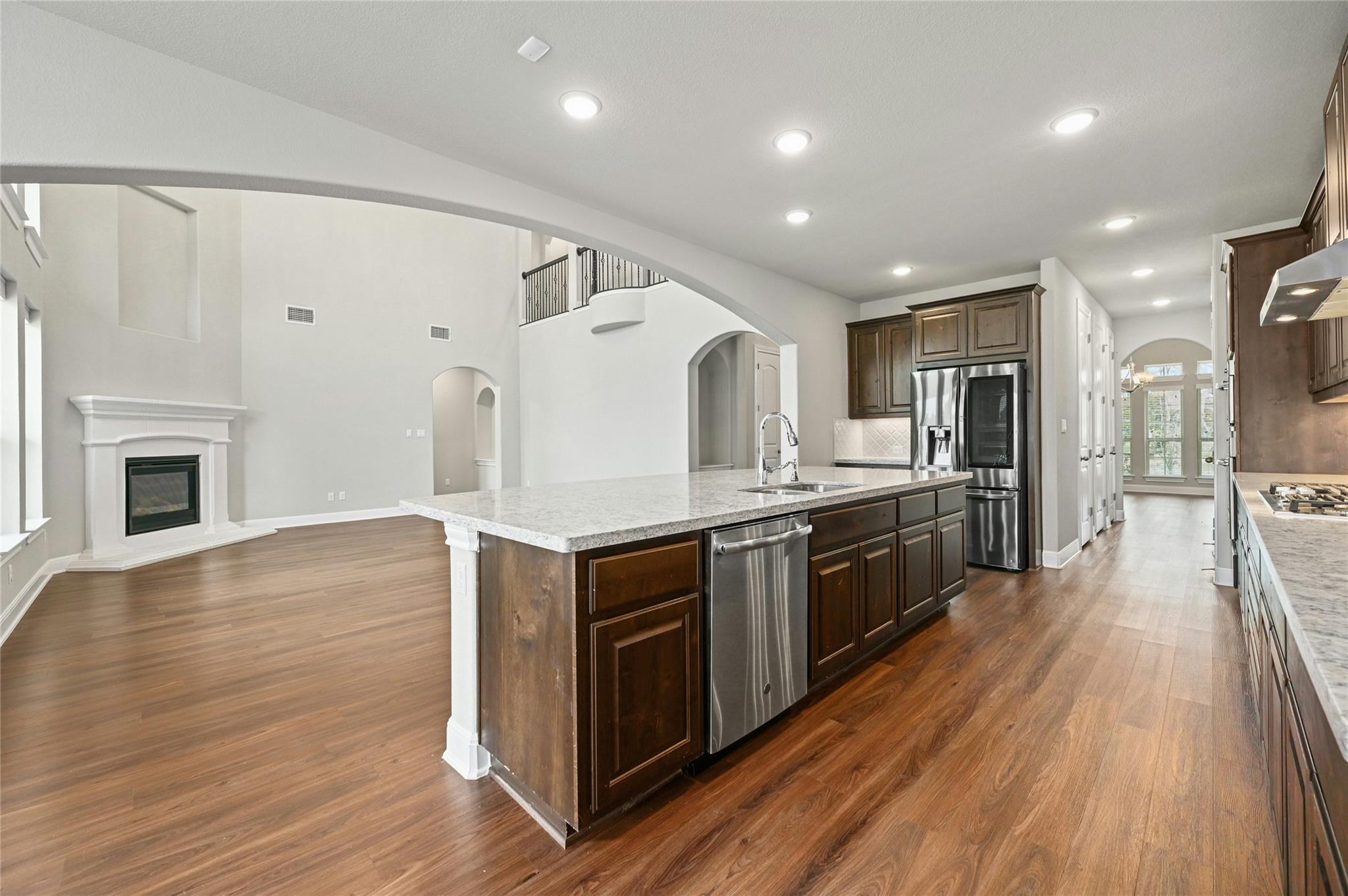 4124 Florentine RD