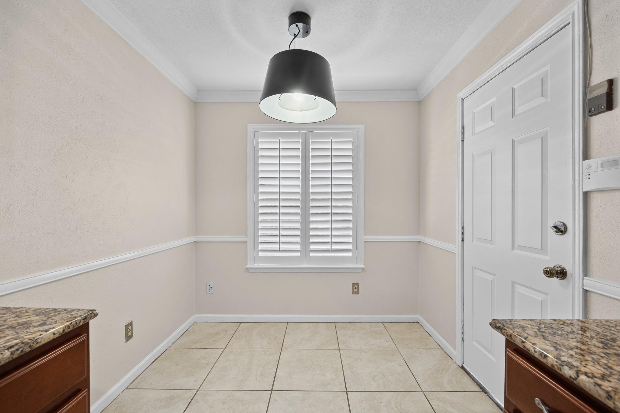 12124 Shropshire BLVD