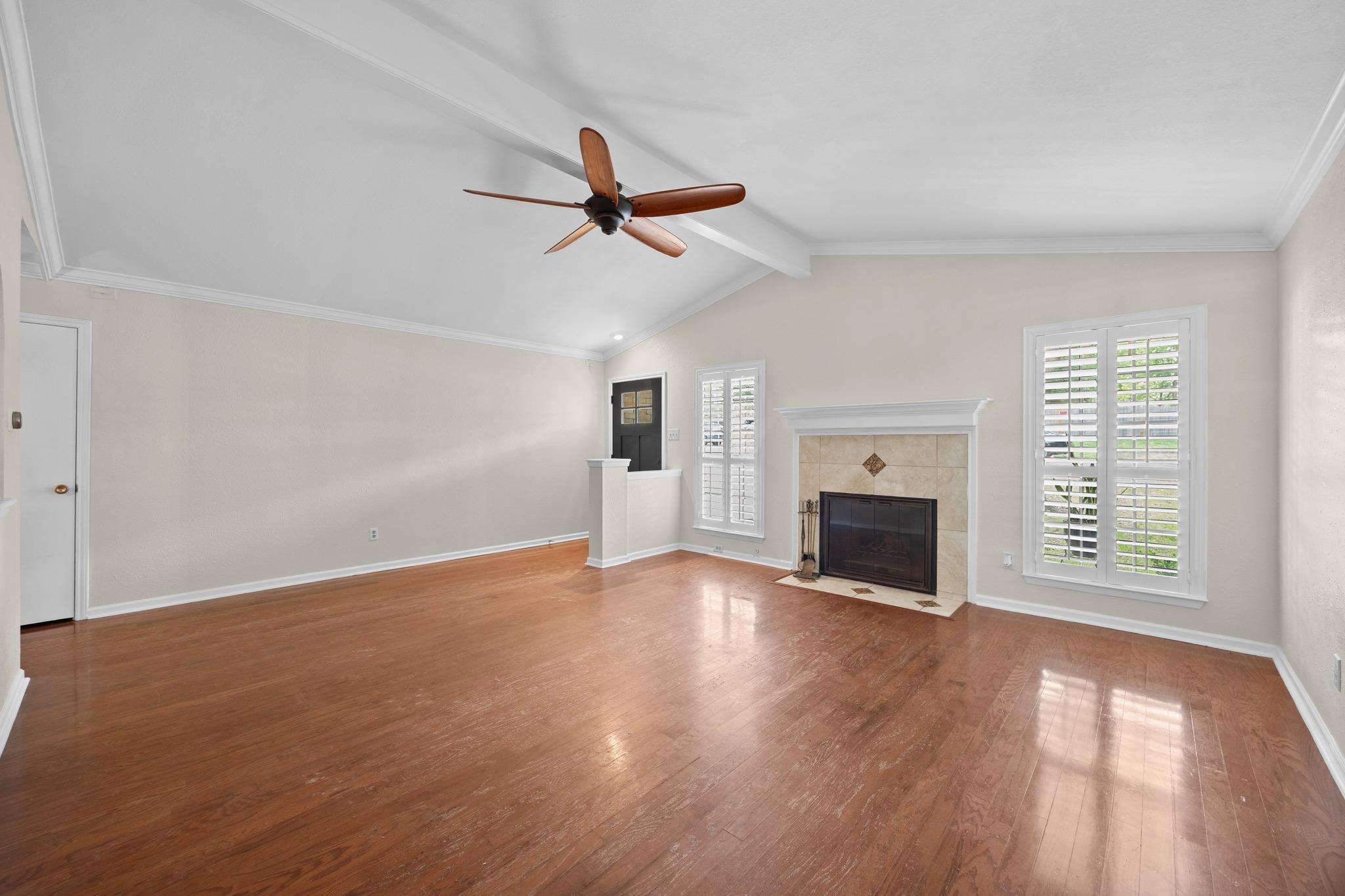 12124 Shropshire BLVD