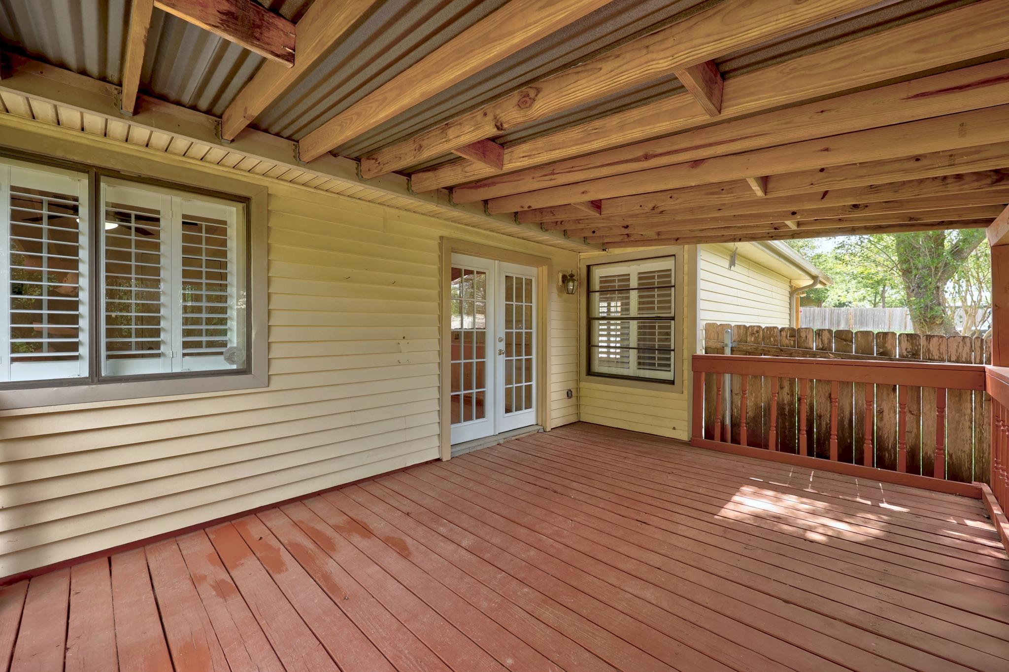 12124 Shropshire BLVD