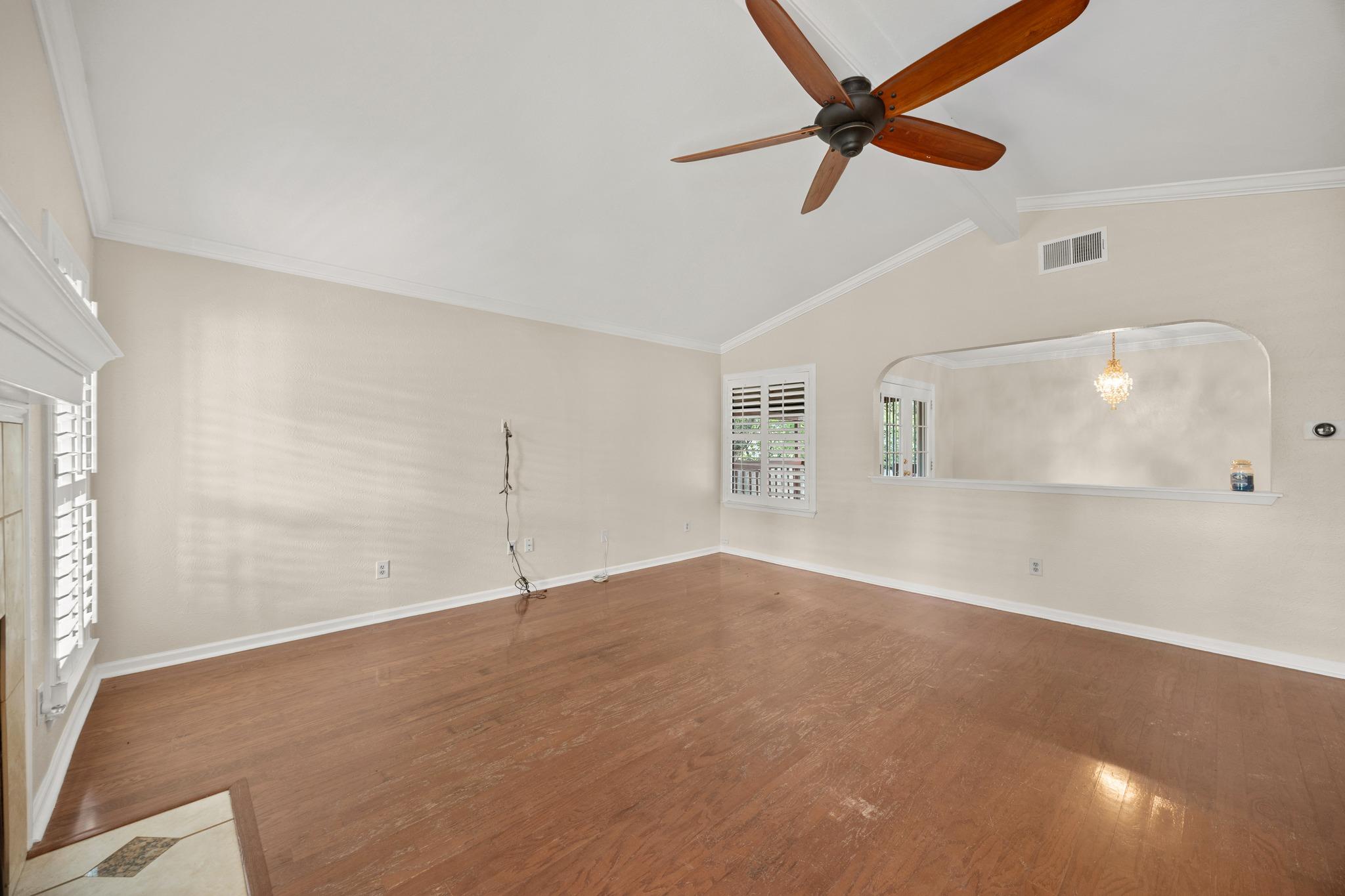 12124 Shropshire BLVD