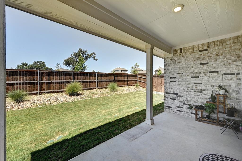 2133 Alamar WALK