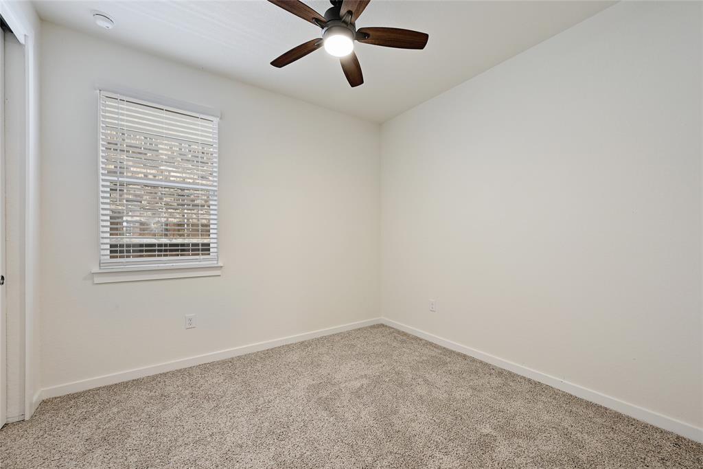 2133 Alamar WALK