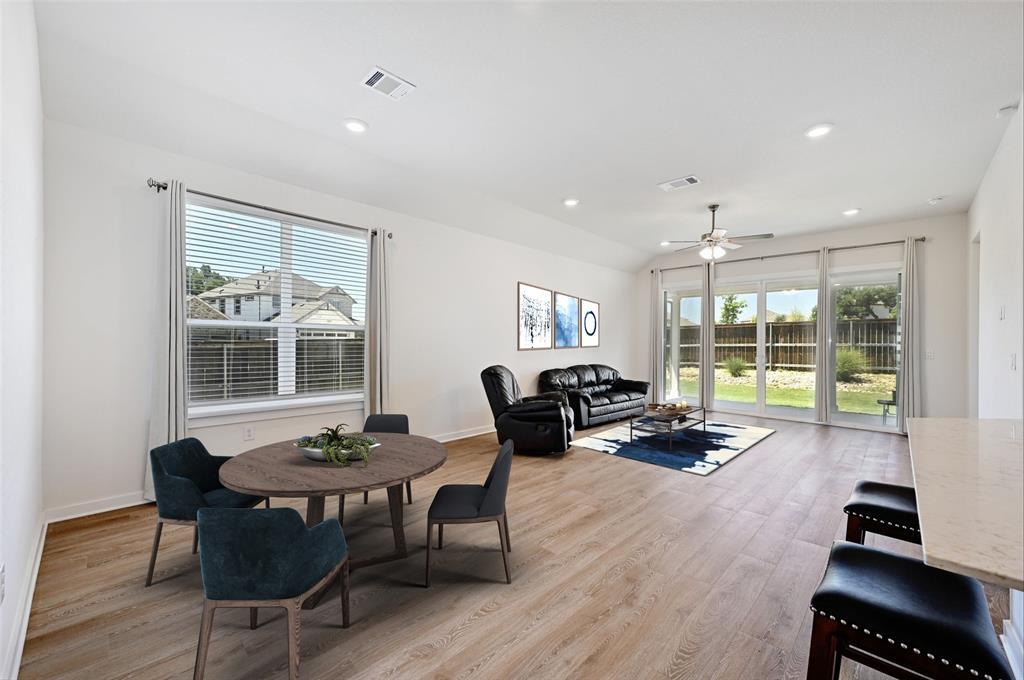 2133 Alamar WALK