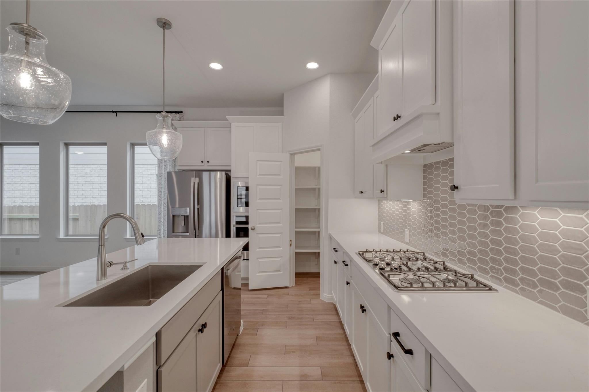 305 Langhorne BND