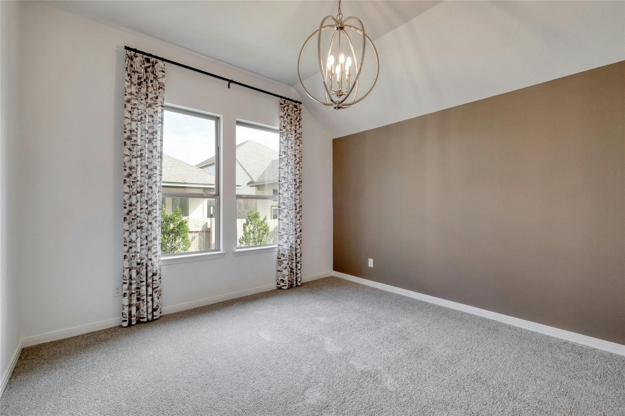 305 Langhorne BND