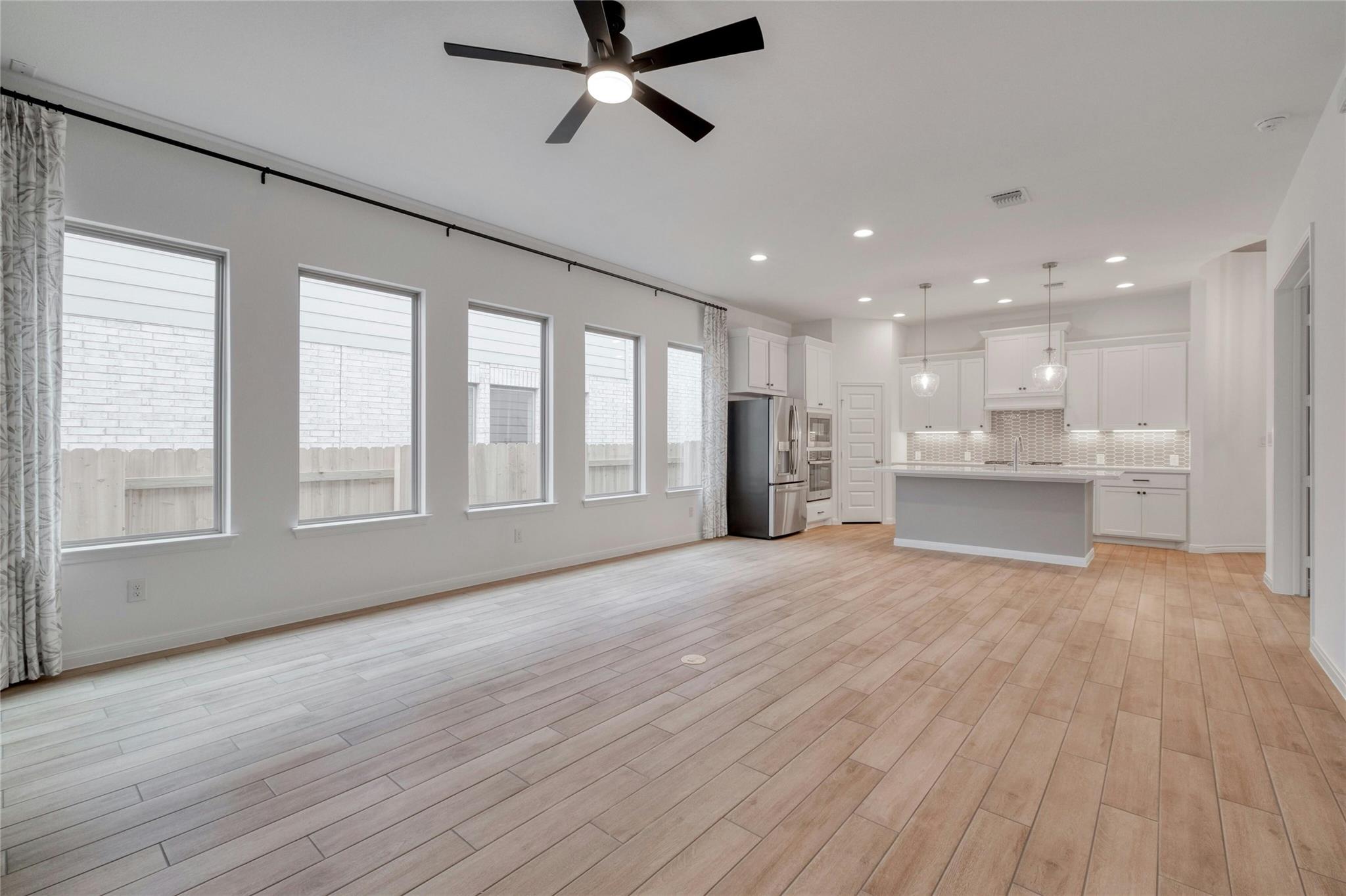 305 Langhorne BND