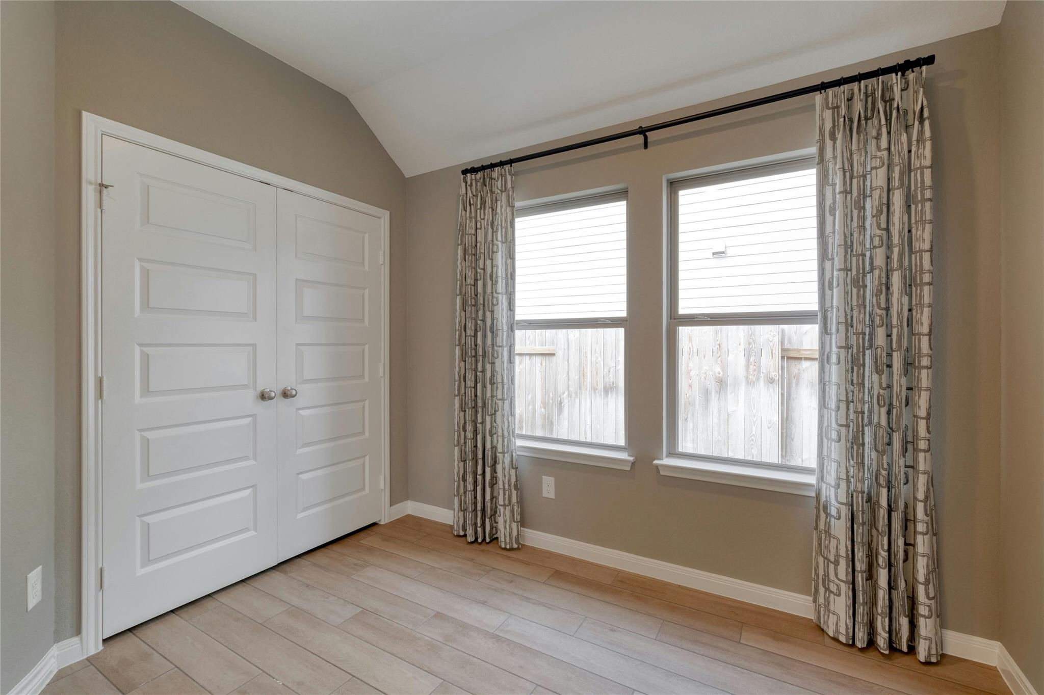 305 Langhorne BND