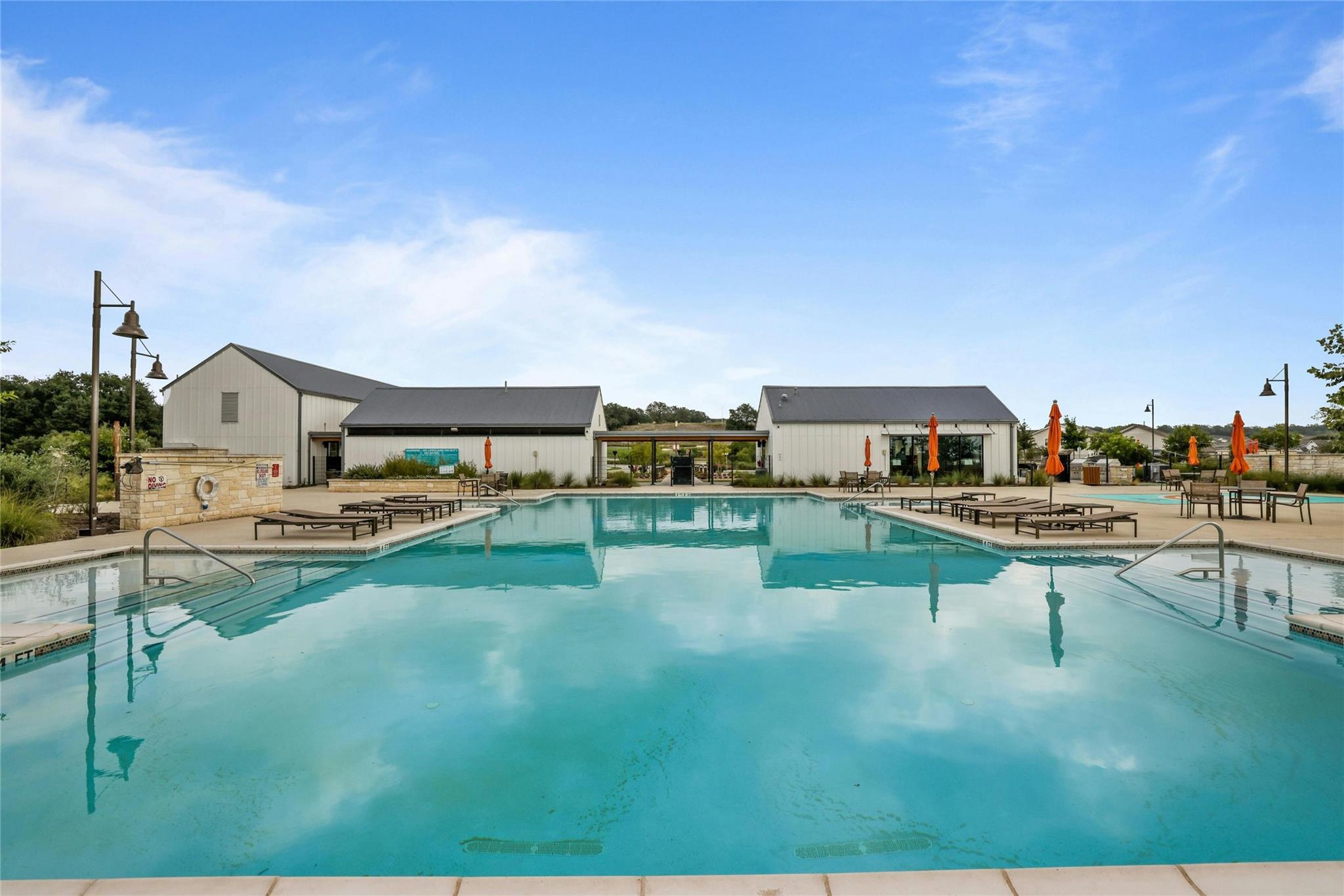 424 Red Buckeye LOOP