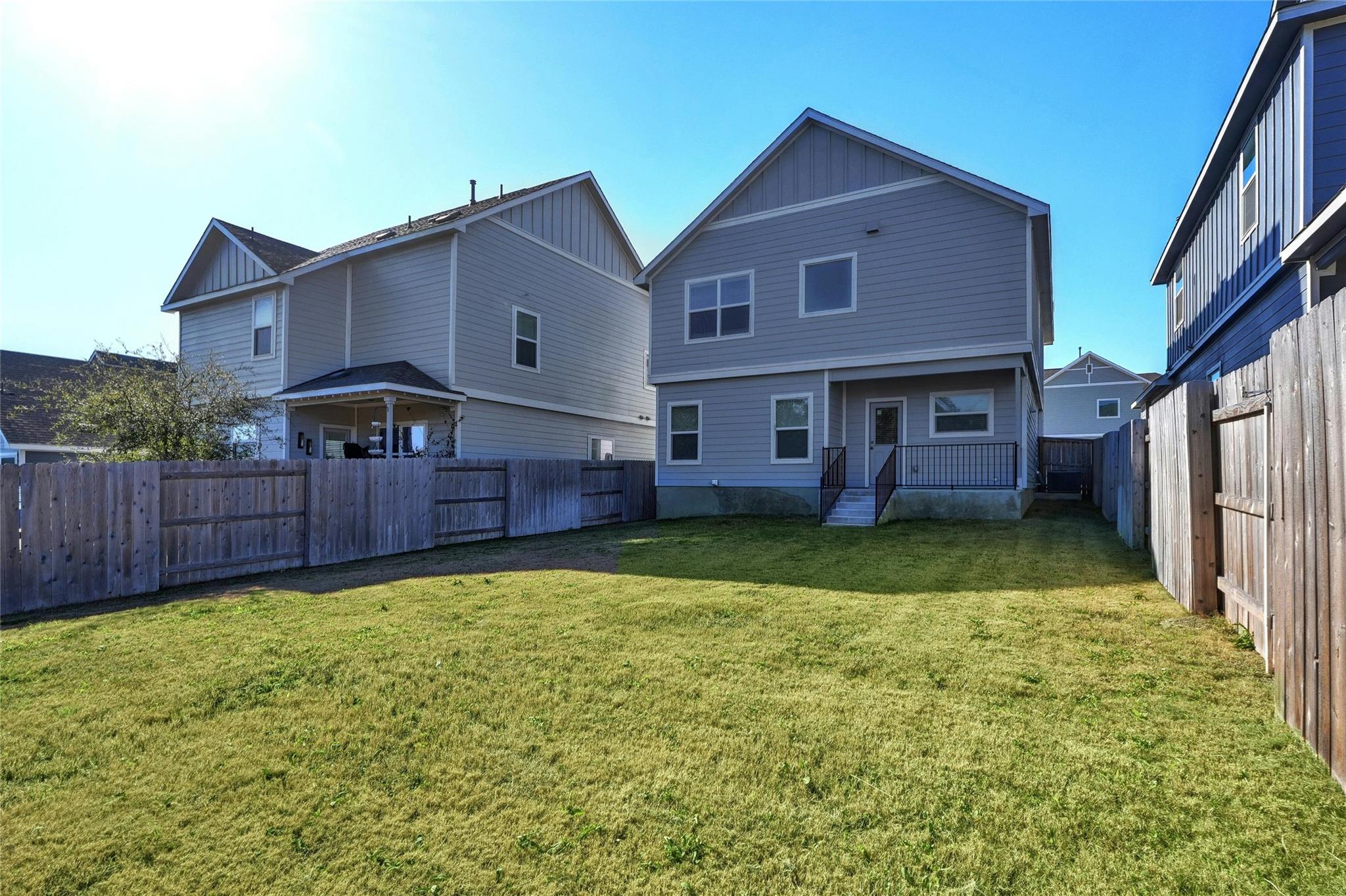 424 Red Buckeye LOOP