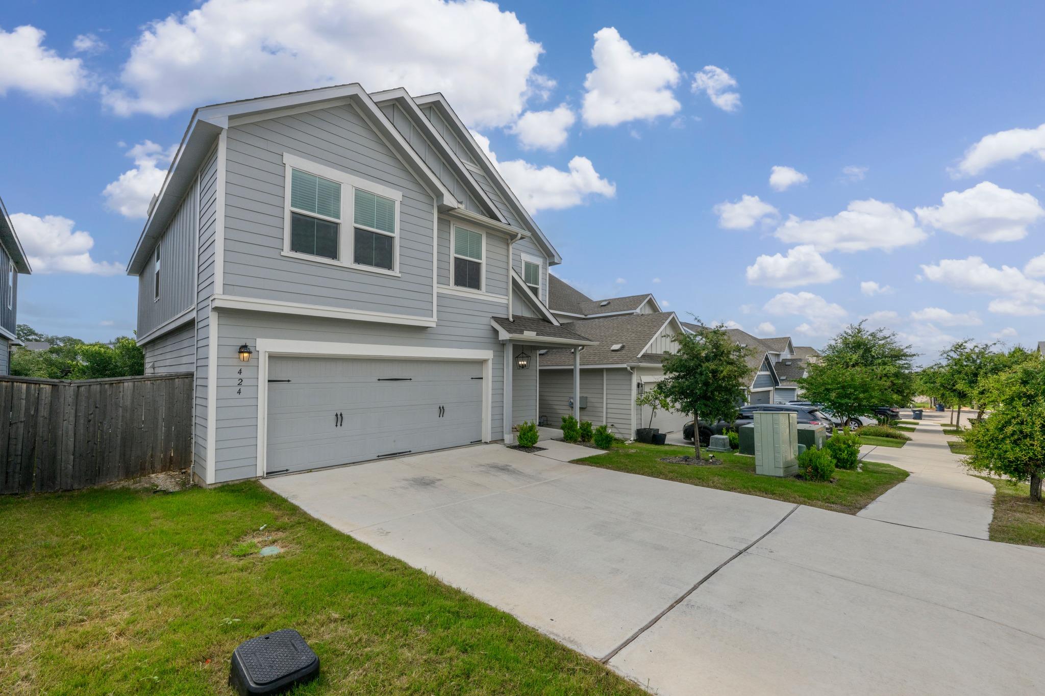424 Red Buckeye LOOP