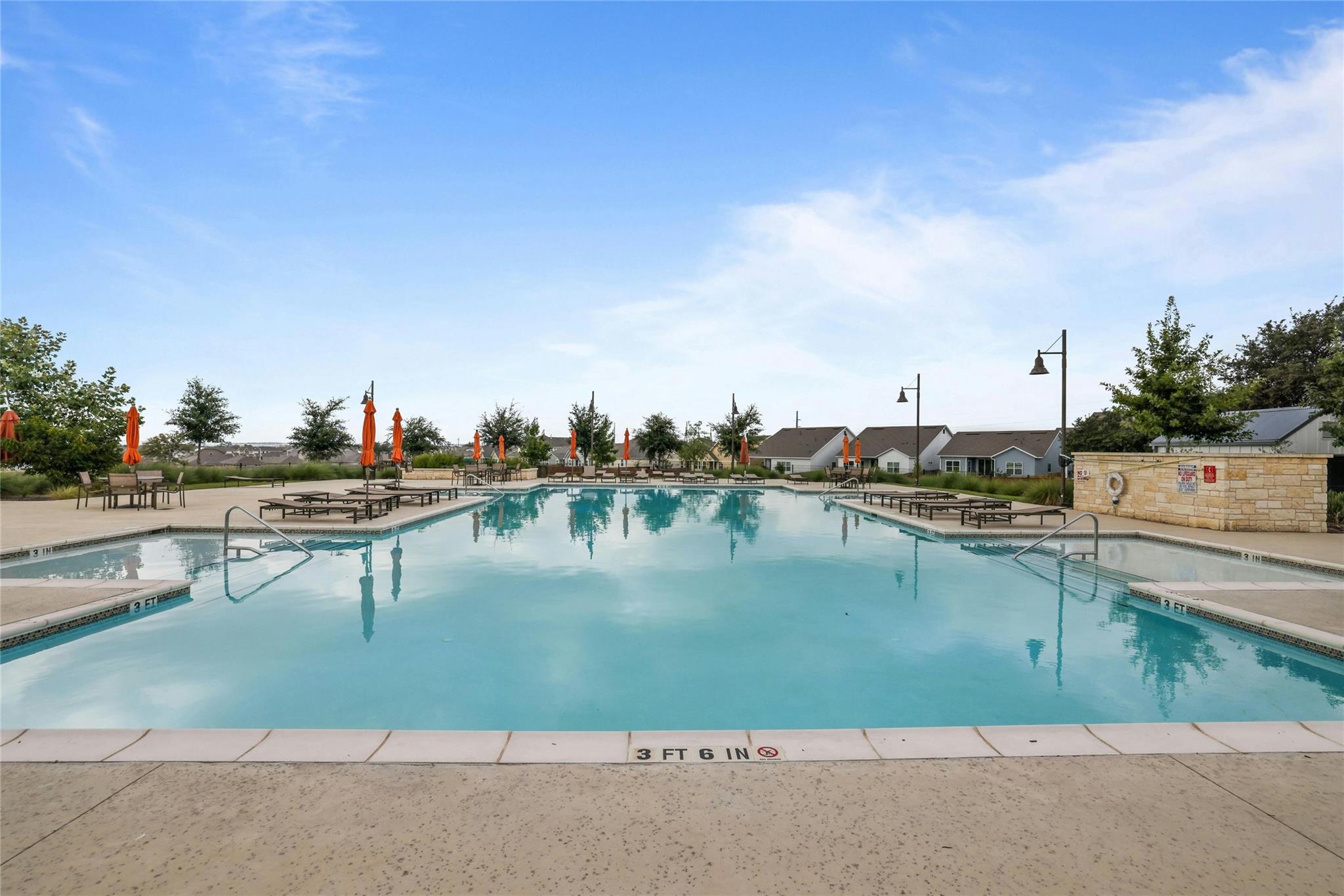 424 Red Buckeye LOOP