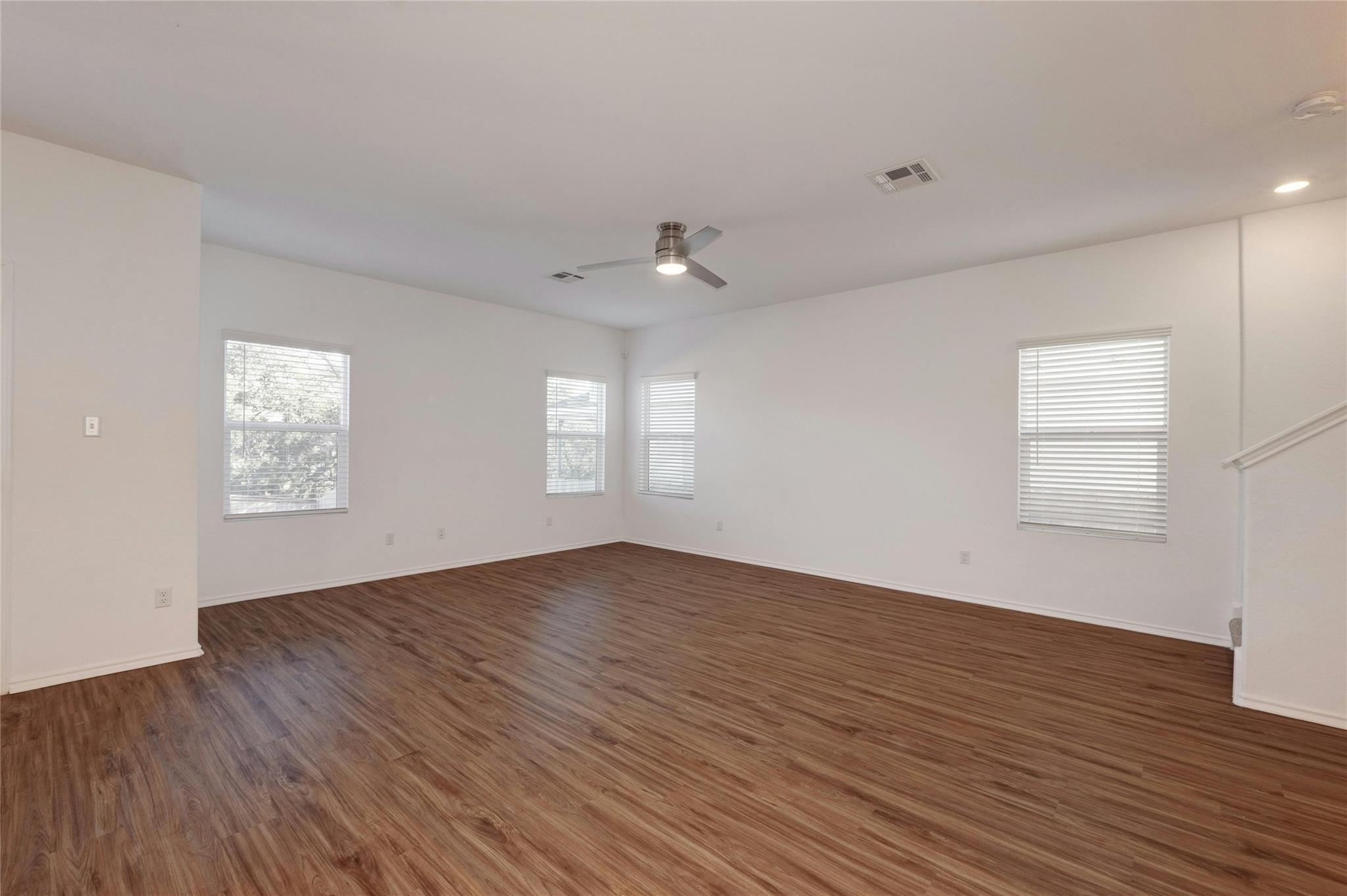 424 Red Buckeye LOOP