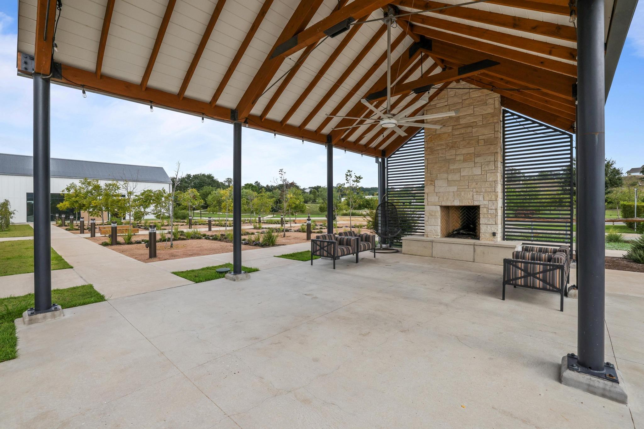 424 Red Buckeye LOOP
