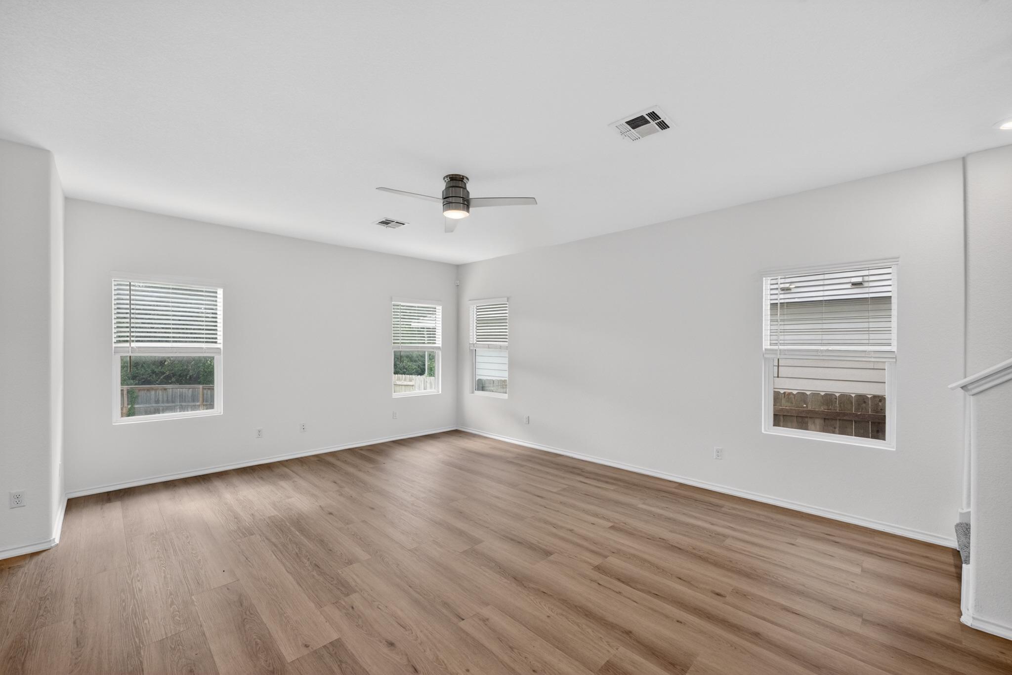 424 Red Buckeye LOOP