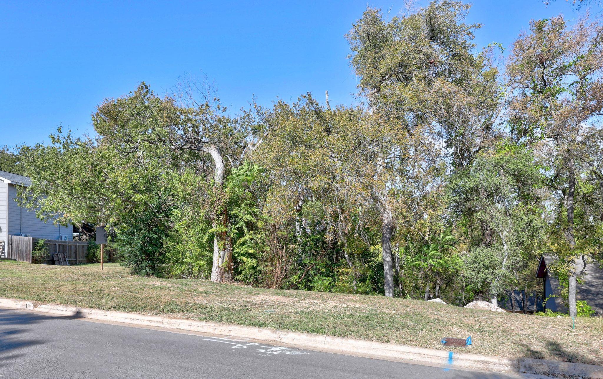 506 Quail Creek DR