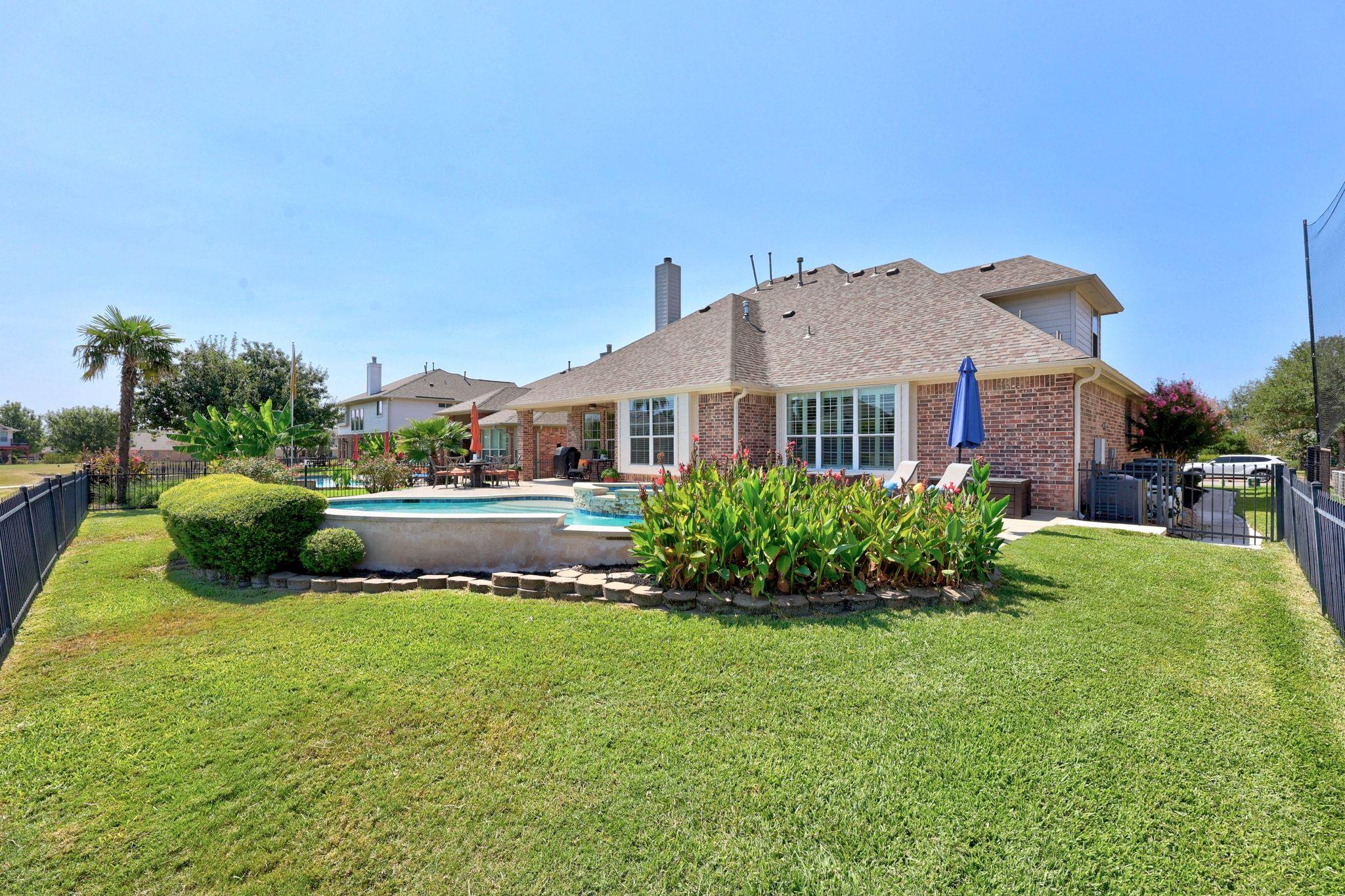 2732 Amen Corner RD