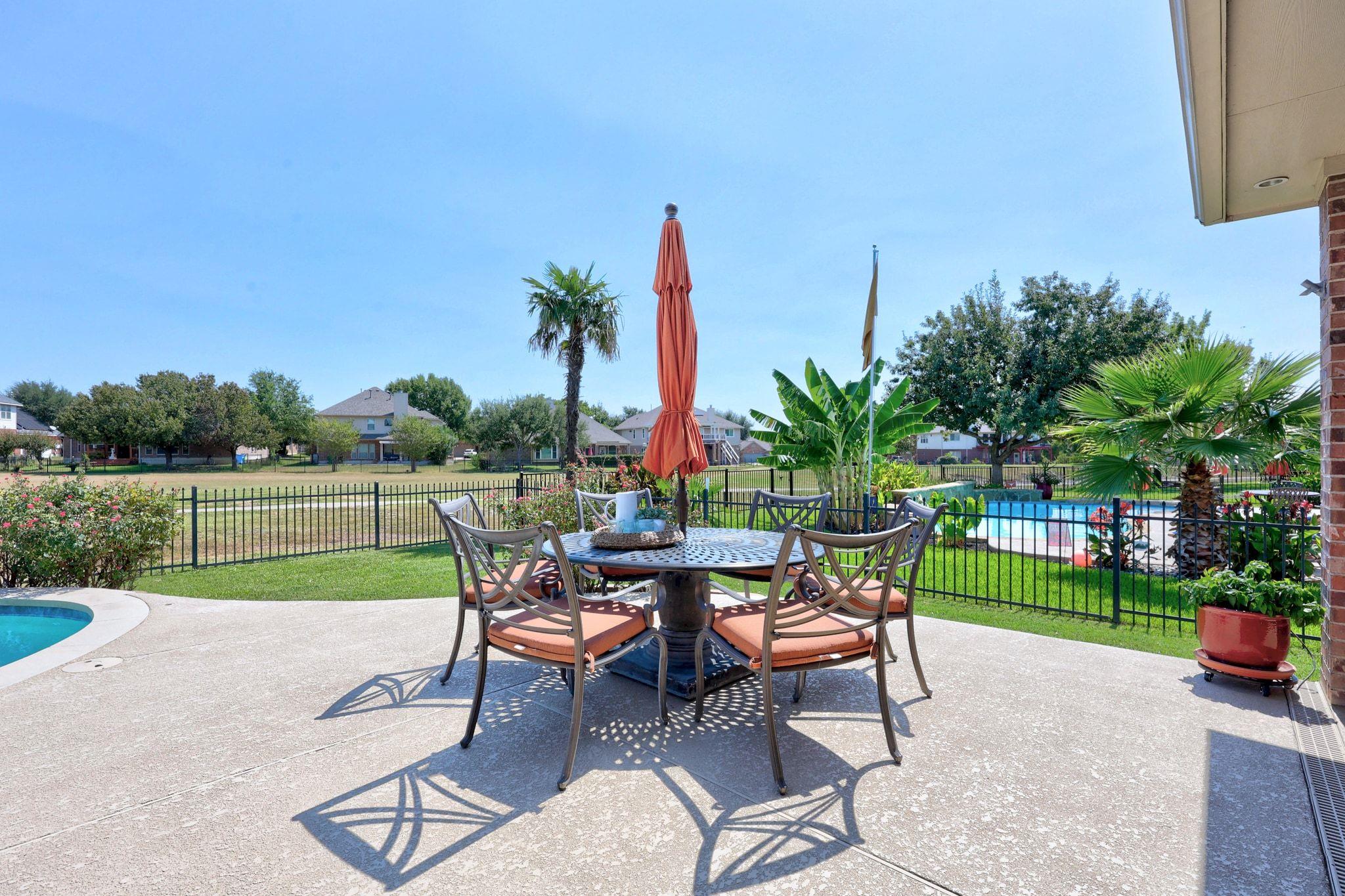 2732 Amen Corner RD