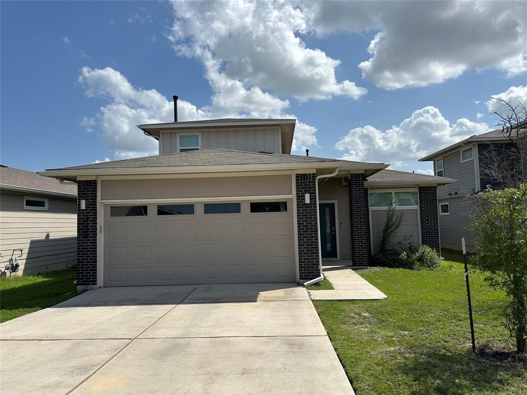 3009 Egan DR