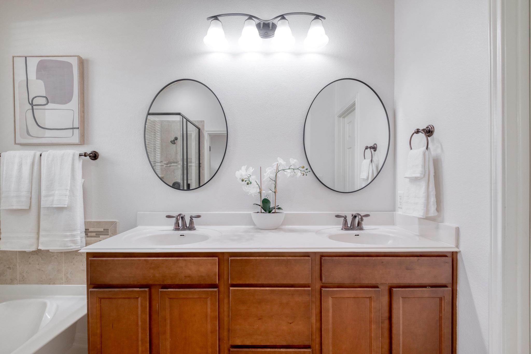 2213 Lookout Range DR