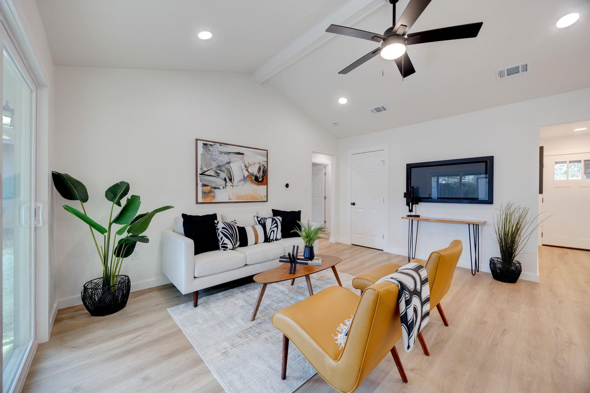 10003 Quail Hutch DR