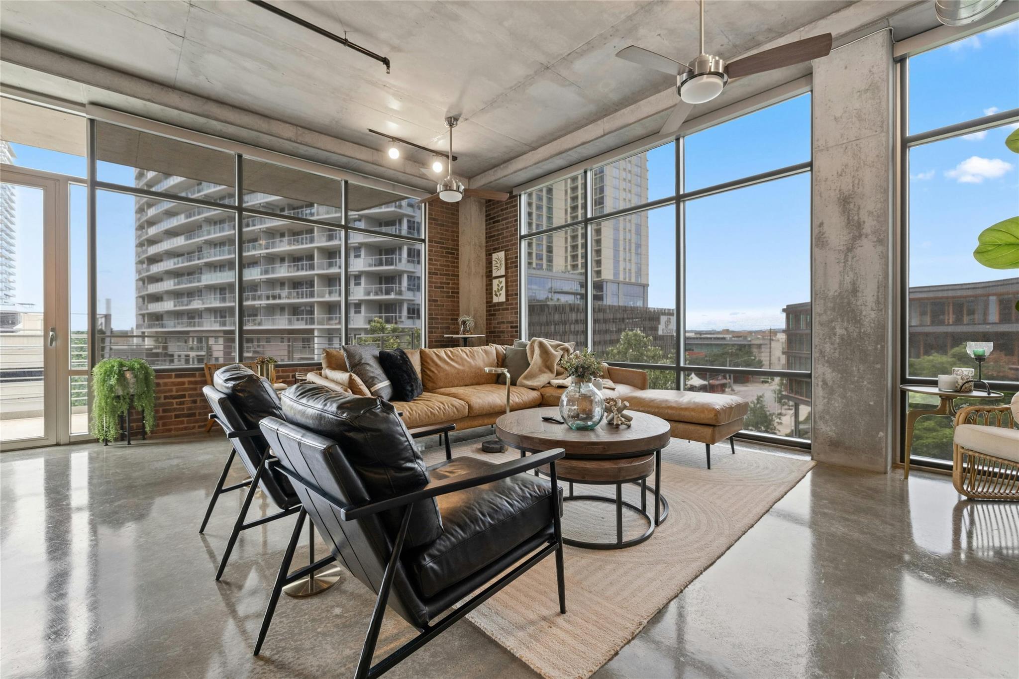 800 W 5th ST # 501