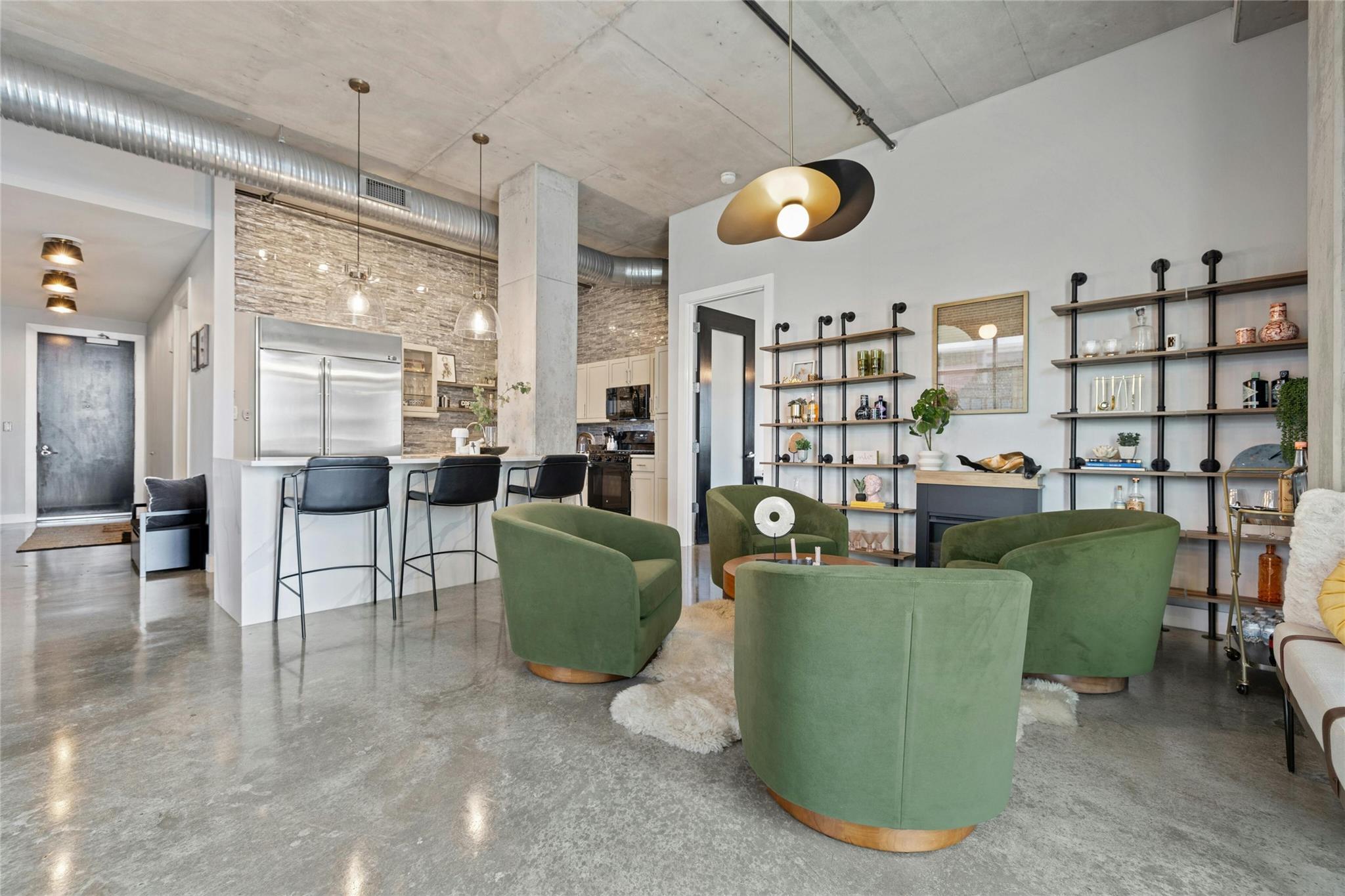 800 W 5th ST # 501