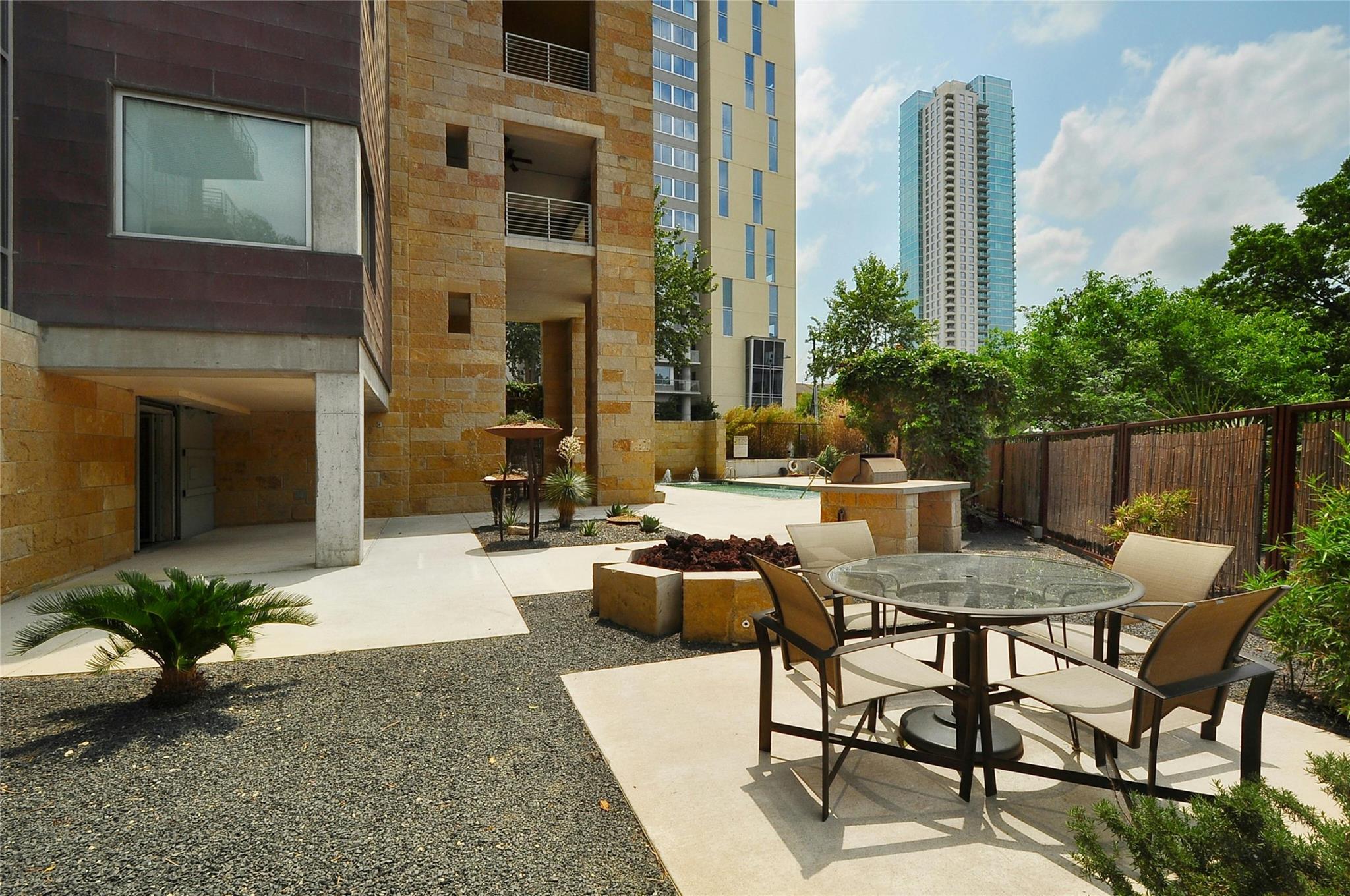 800 W 5th ST # 501