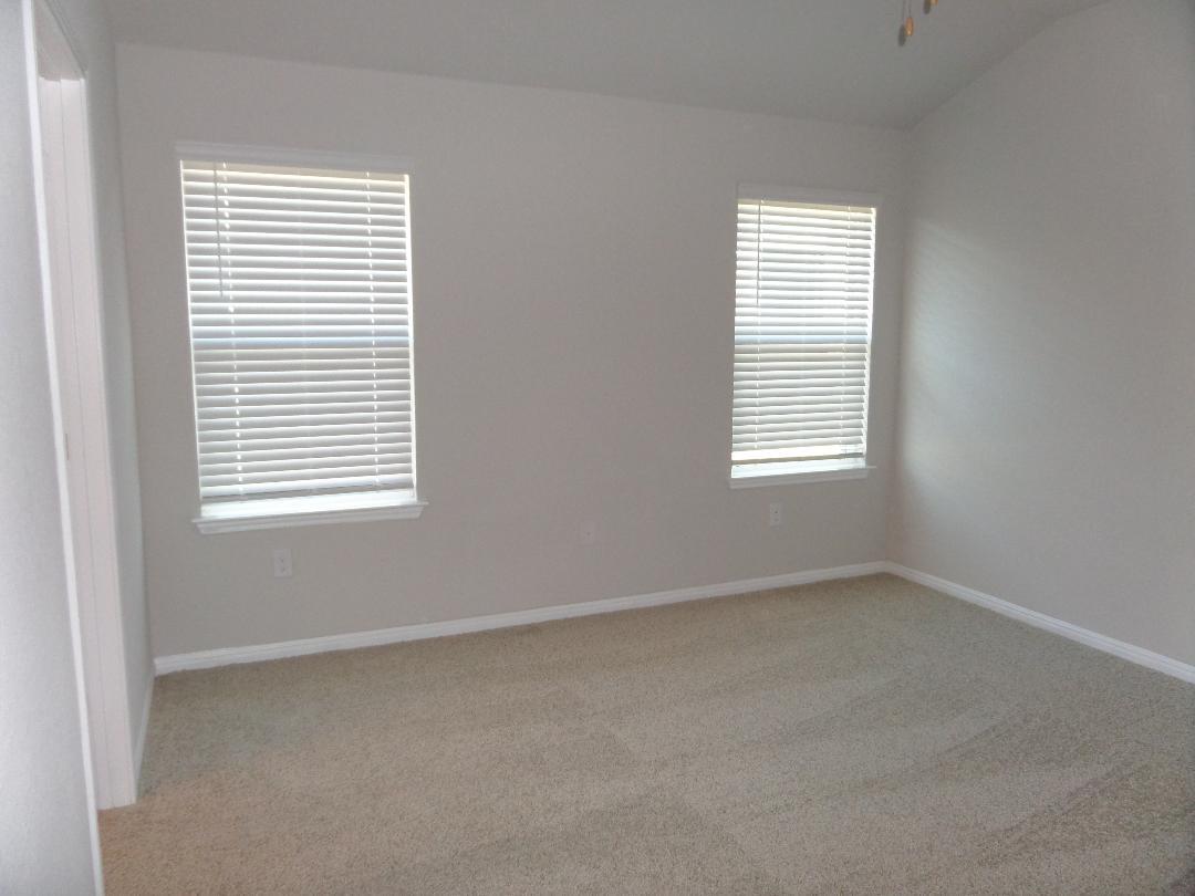 1901 Alamo Heights Ave