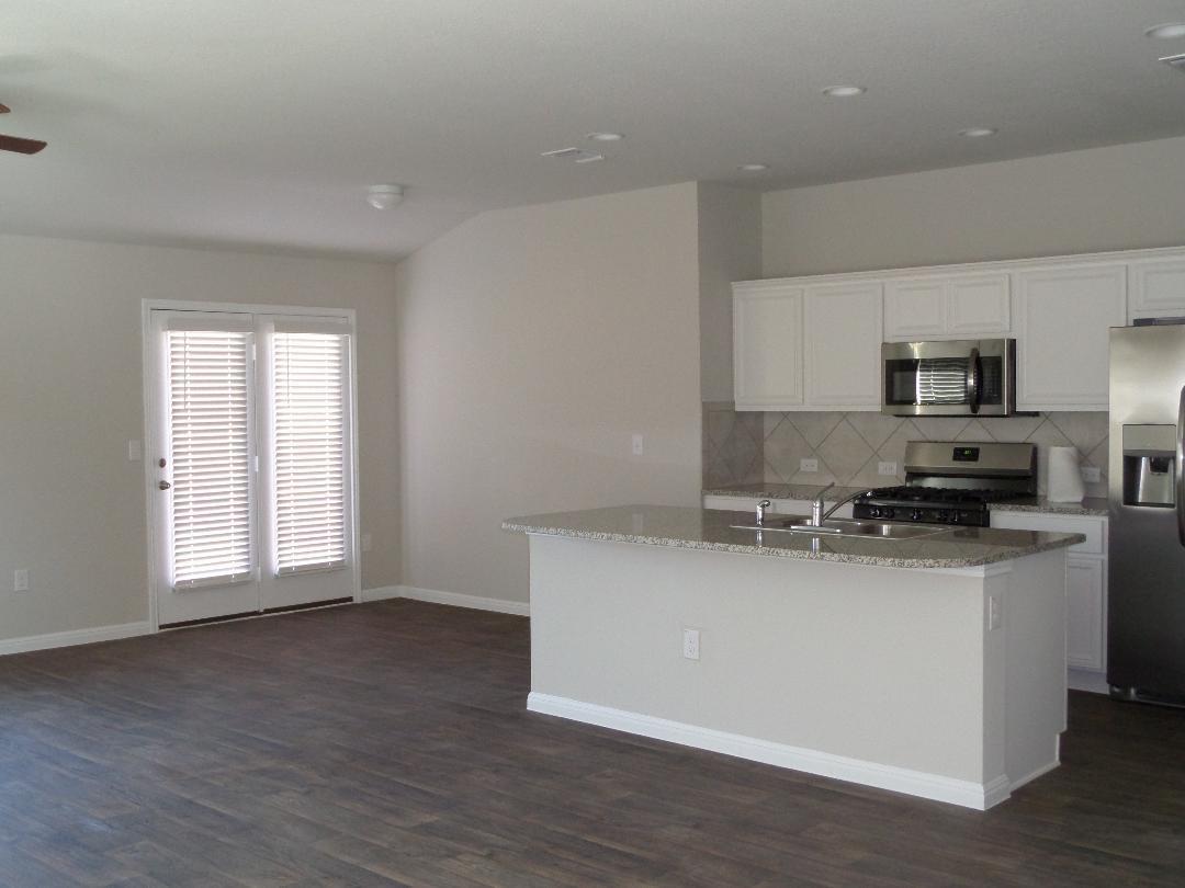 1901 Alamo Heights Ave