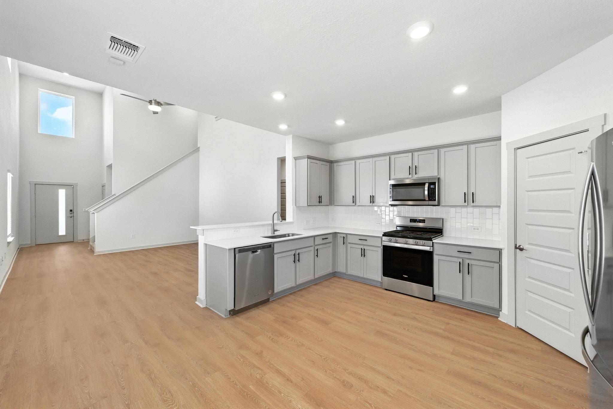 2141 Ettalee CT