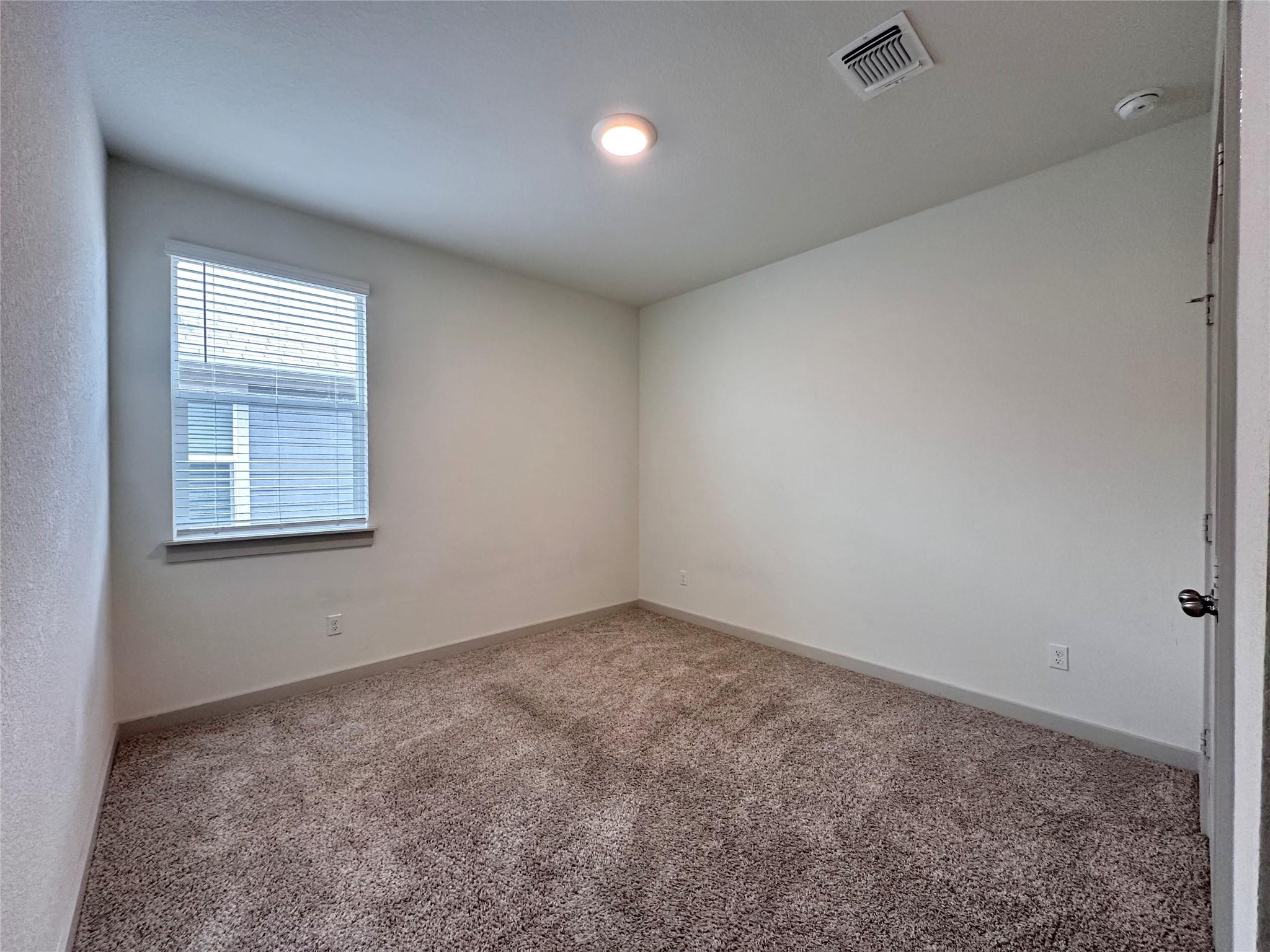 402 Barton Creek LN
