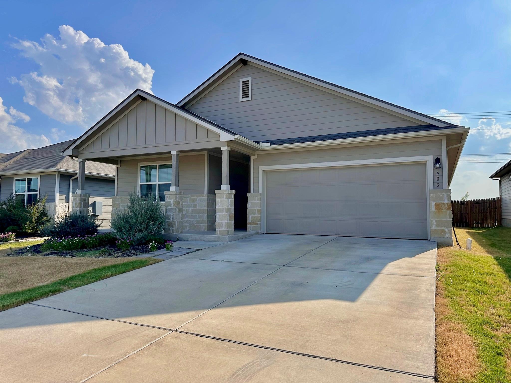 402 Barton Creek LN