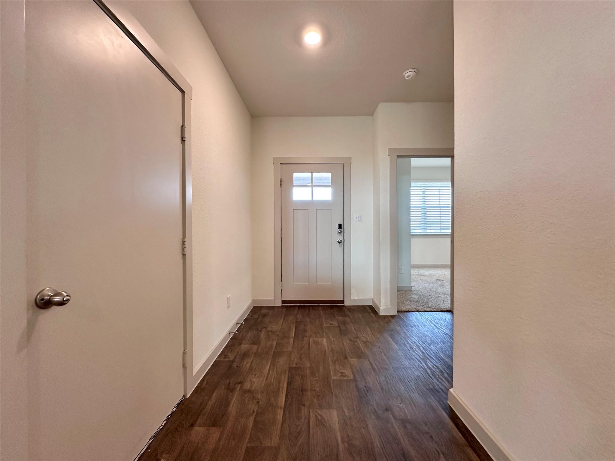 402 Barton Creek LN