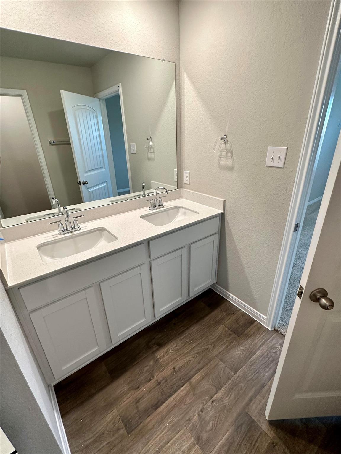 308 Globe Mallow CIR