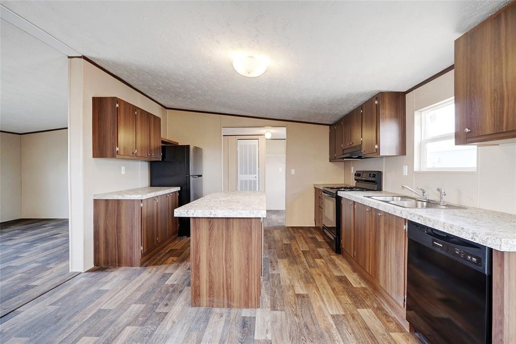 231 La Fortuna DR