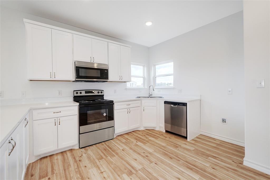 231 La Fortuna DR