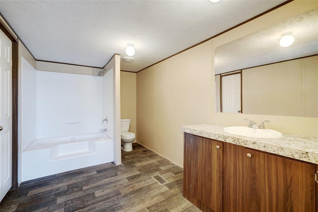 231 La Fortuna DR