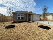 221 Chickasaw Ln Hutto TX