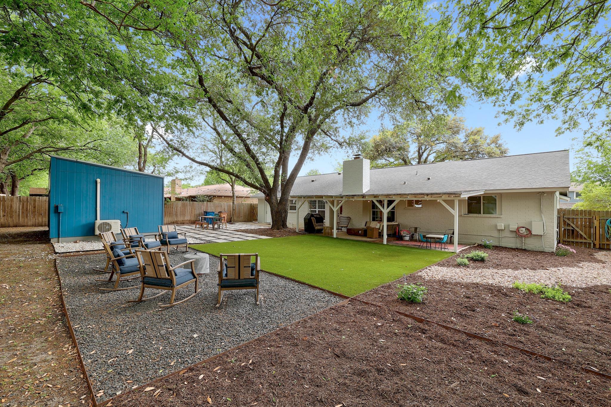 3100 Lynridge DR