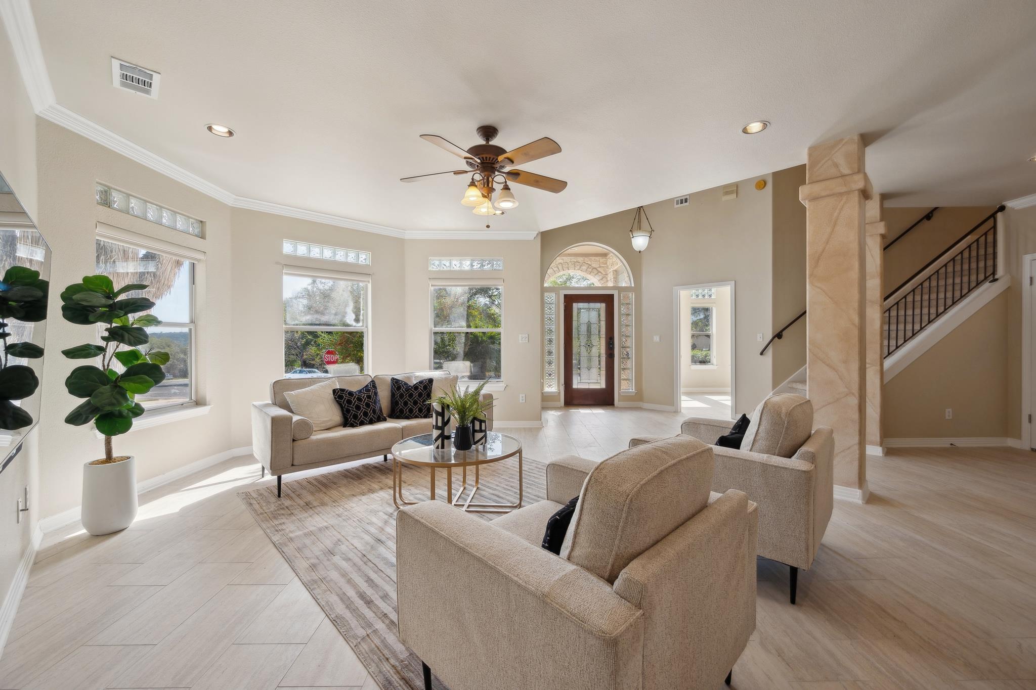 9907 Spicewood Mesa