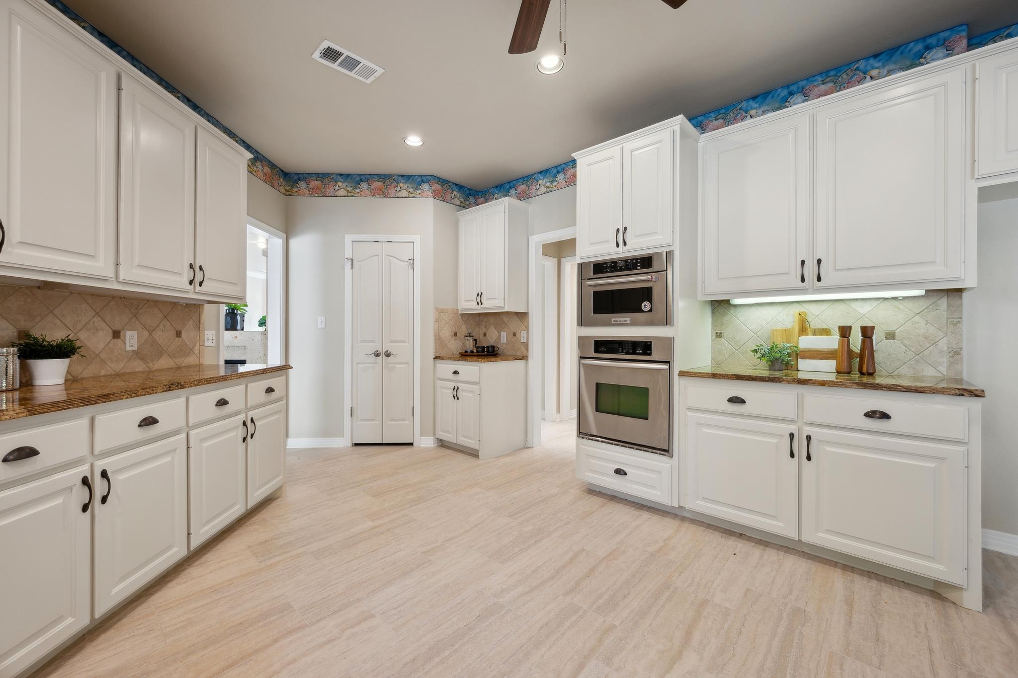 9907 Spicewood Mesa