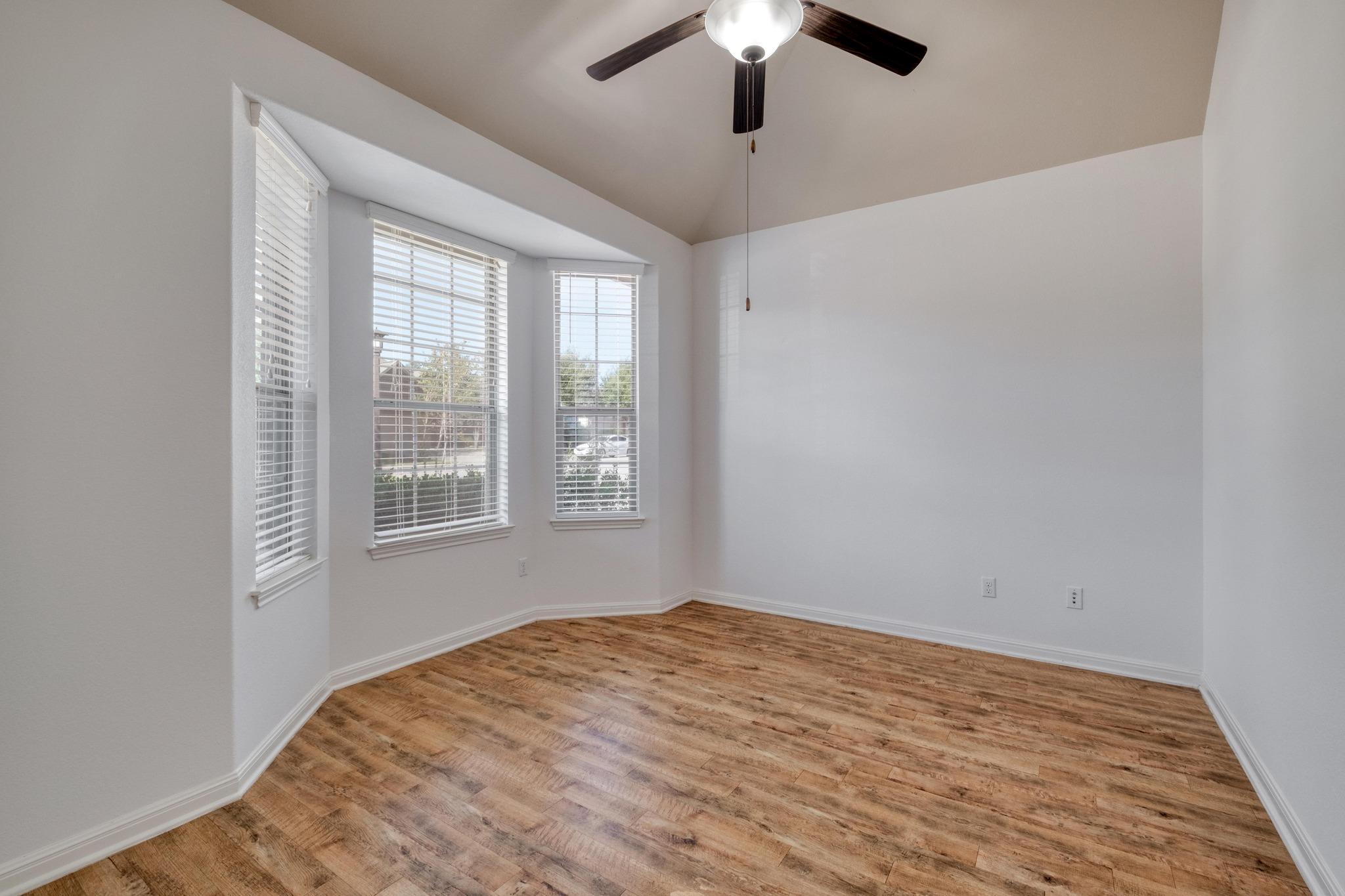 2213 Lookout Range DR