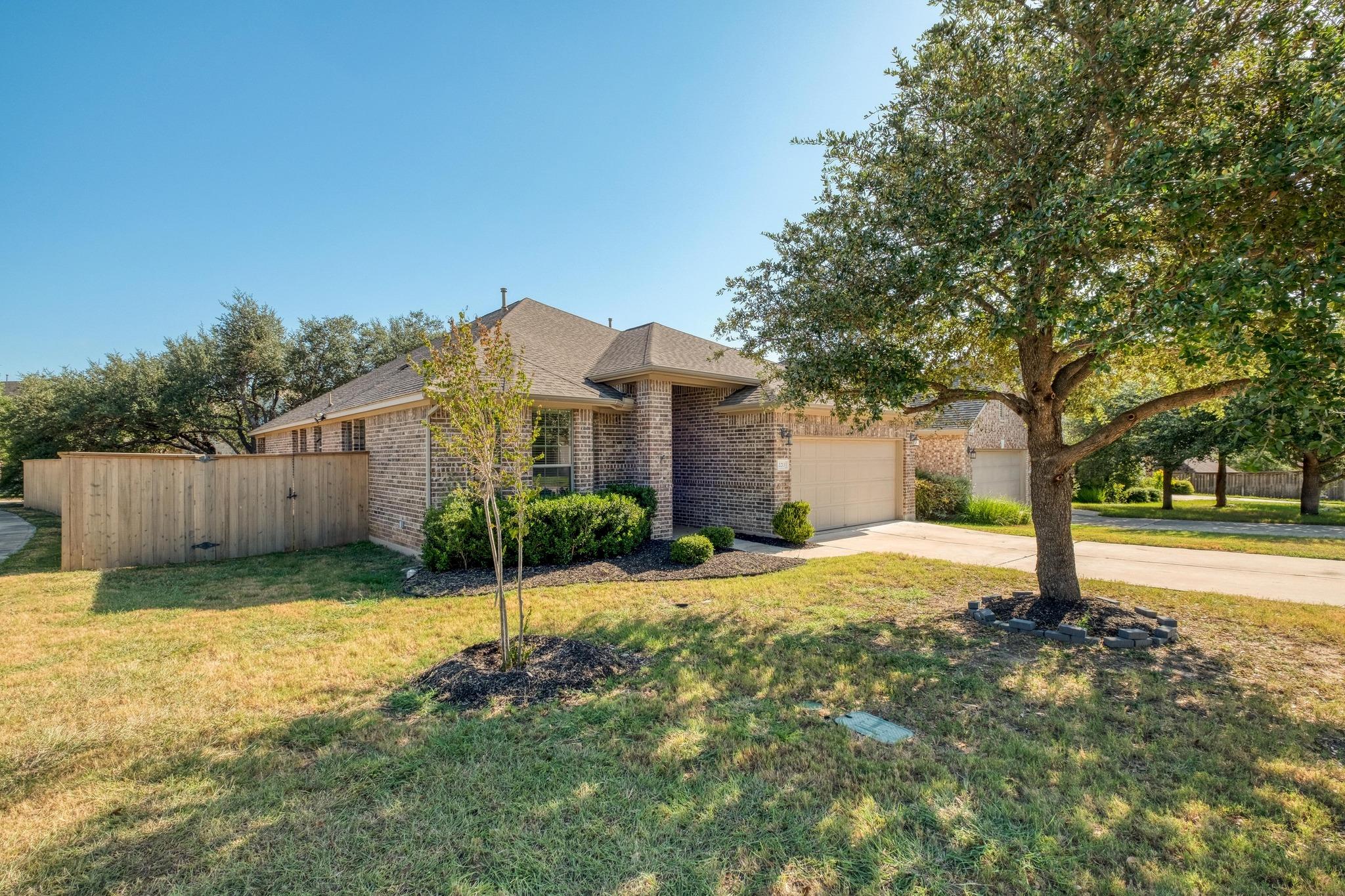 2213 Lookout Range DR