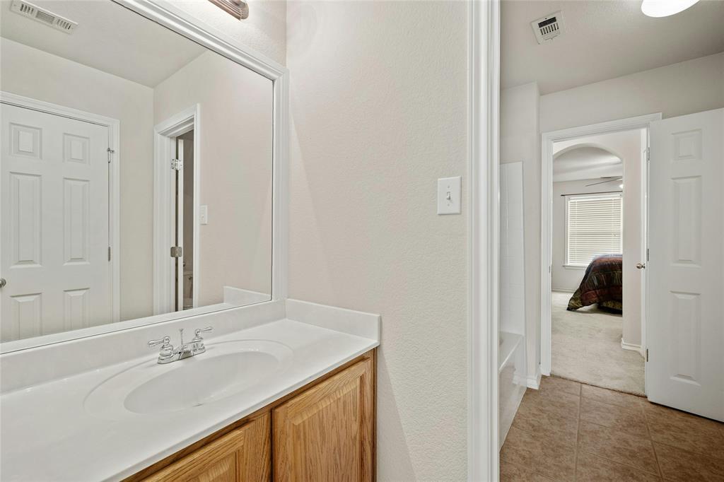 2603 White Stallion WAY