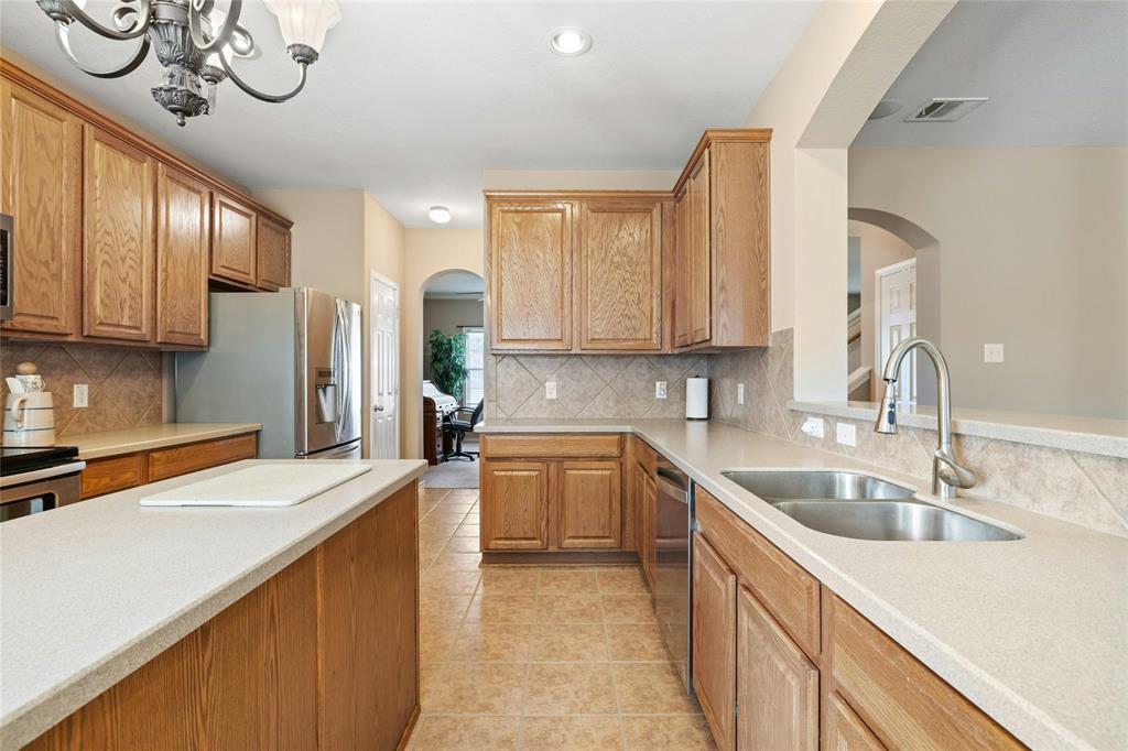 2603 White Stallion WAY