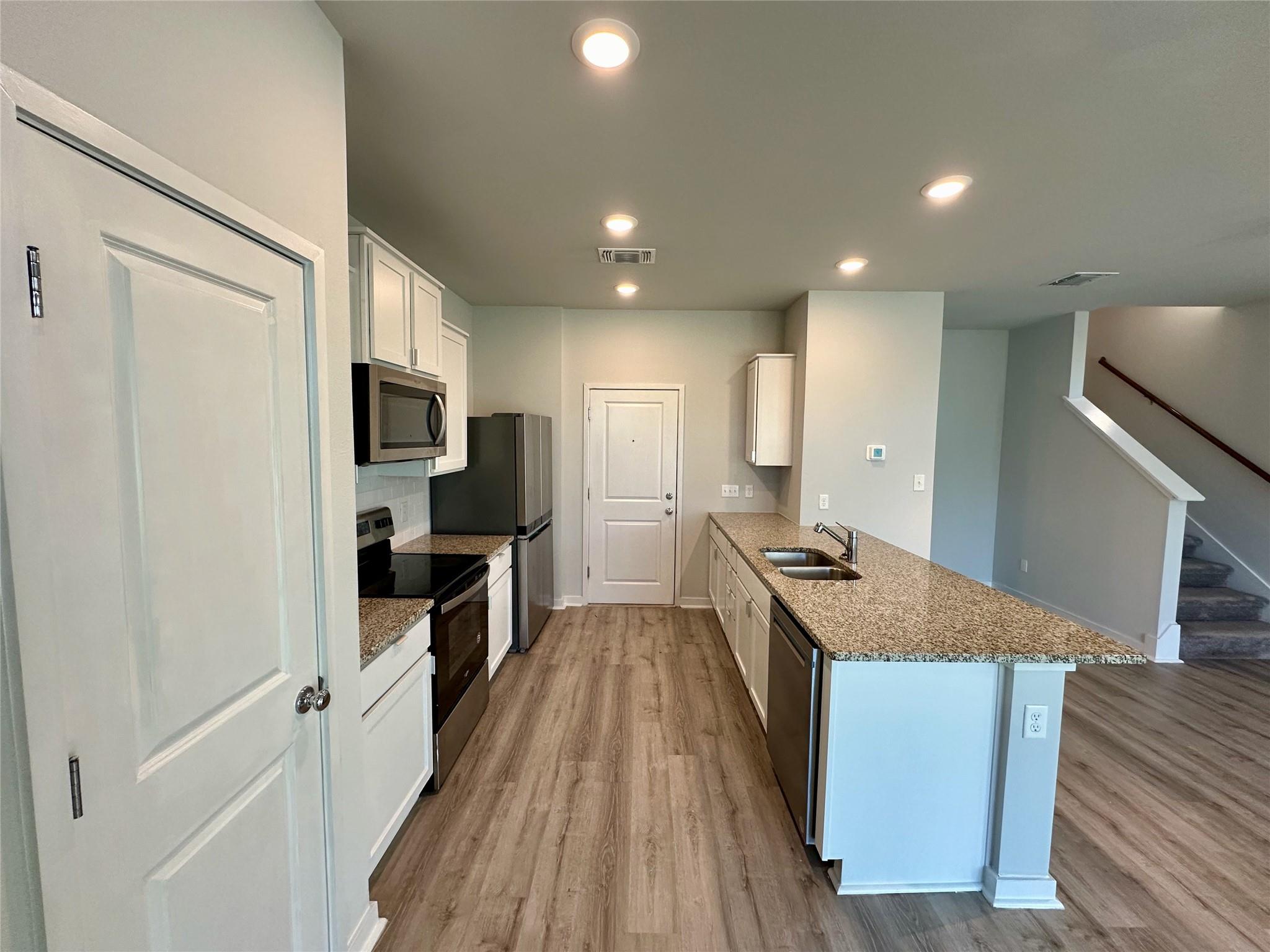 605 W South ST # 21