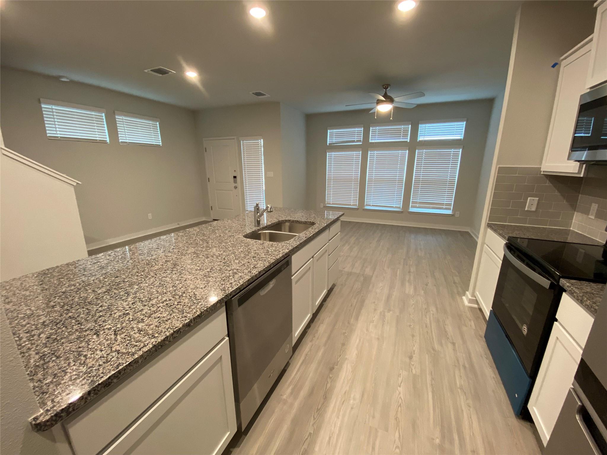 605 W South ST # 21