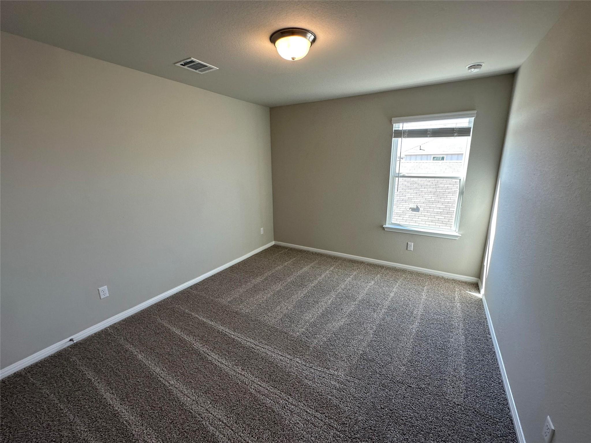 110 Oakdale Meadows LN